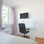 Campanules Homestay Montpellier
